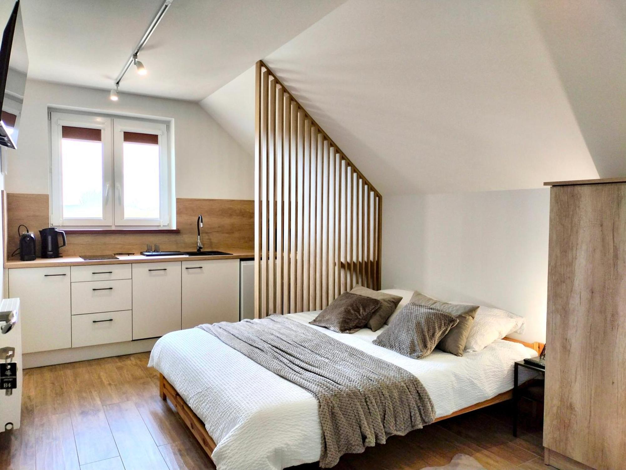 Agroturystyka Jodlowa - Rodzinne Apartamenty W Centrum Gor Swietokrzyskich - Sala Zabaw, Zwierzeta, Bilard Krajno-Zagorze Kültér fotó