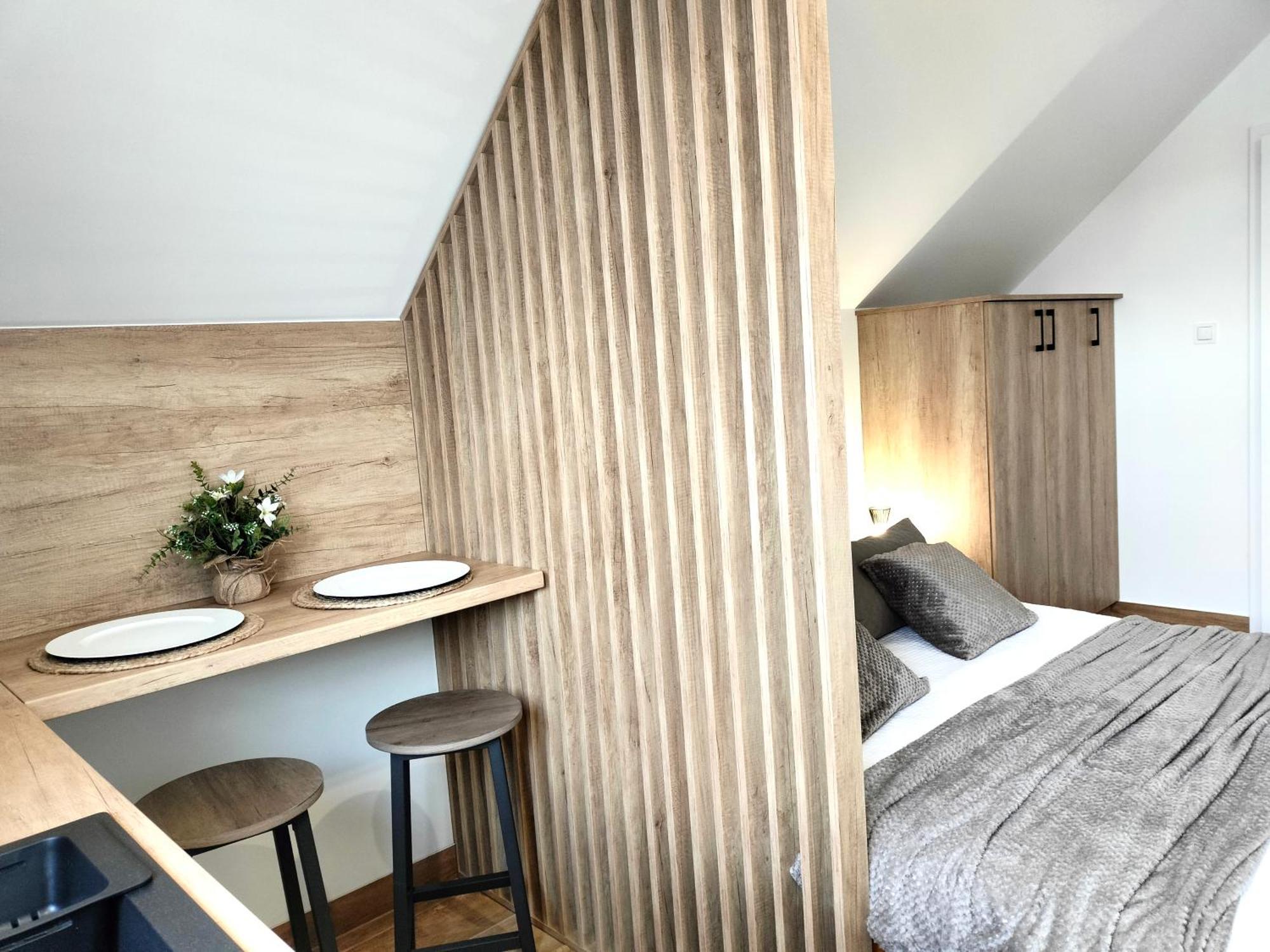 Agroturystyka Jodlowa - Rodzinne Apartamenty W Centrum Gor Swietokrzyskich - Sala Zabaw, Zwierzeta, Bilard Krajno-Zagorze Kültér fotó
