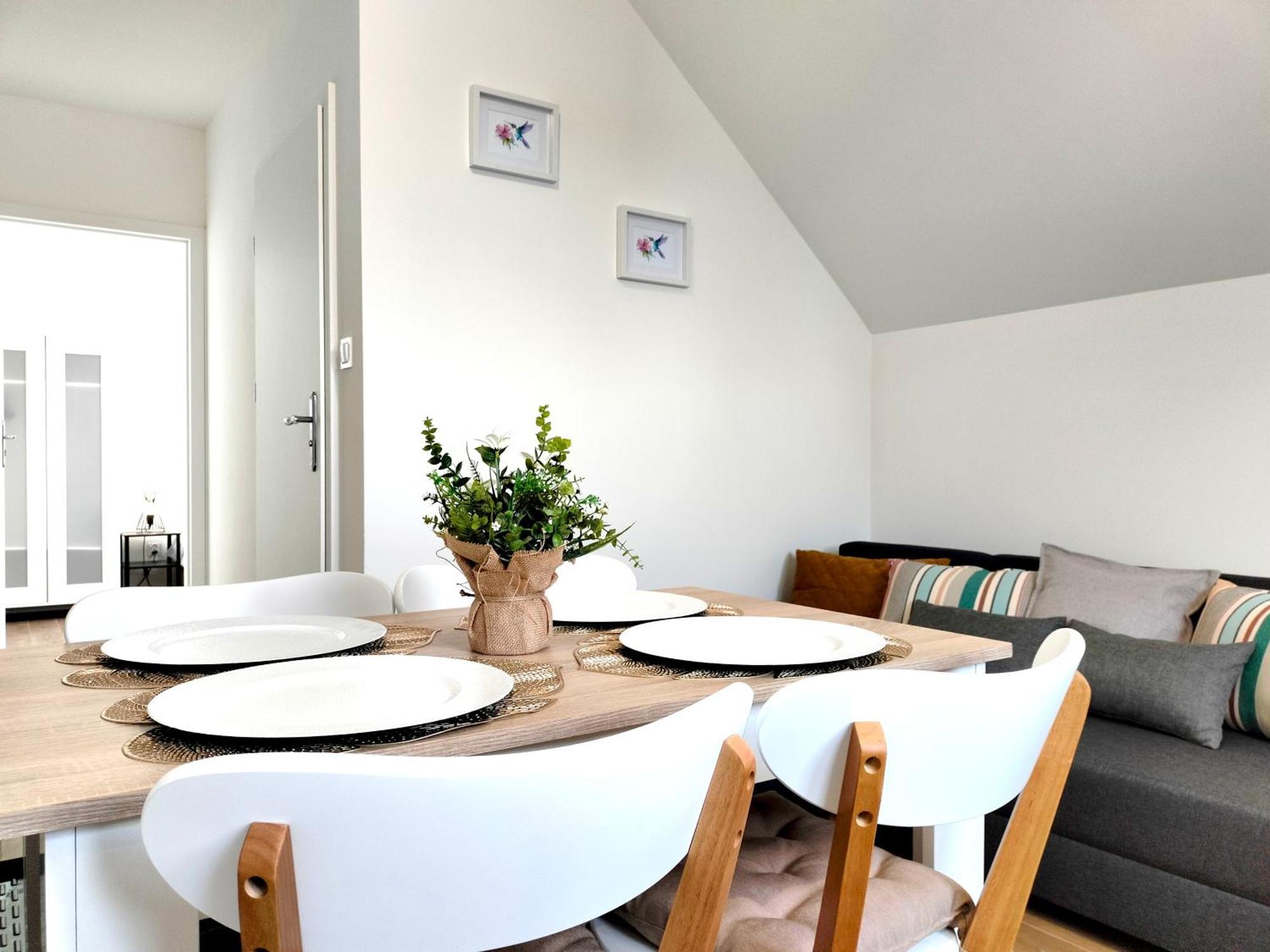Agroturystyka Jodlowa - Rodzinne Apartamenty W Centrum Gor Swietokrzyskich - Sala Zabaw, Zwierzeta, Bilard Krajno-Zagorze Kültér fotó