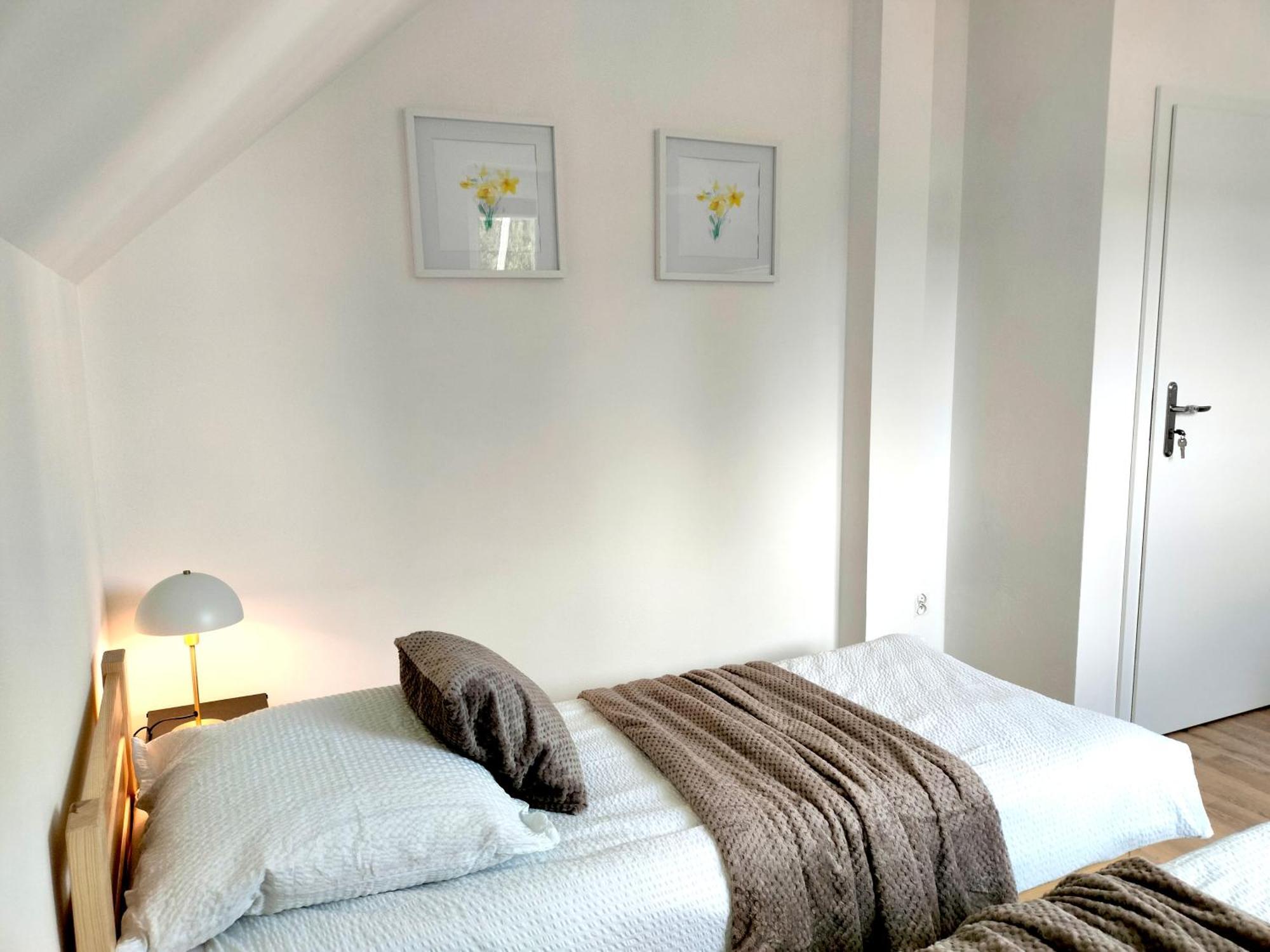 Agroturystyka Jodlowa - Rodzinne Apartamenty W Centrum Gor Swietokrzyskich - Sala Zabaw, Zwierzeta, Bilard Krajno-Zagorze Kültér fotó