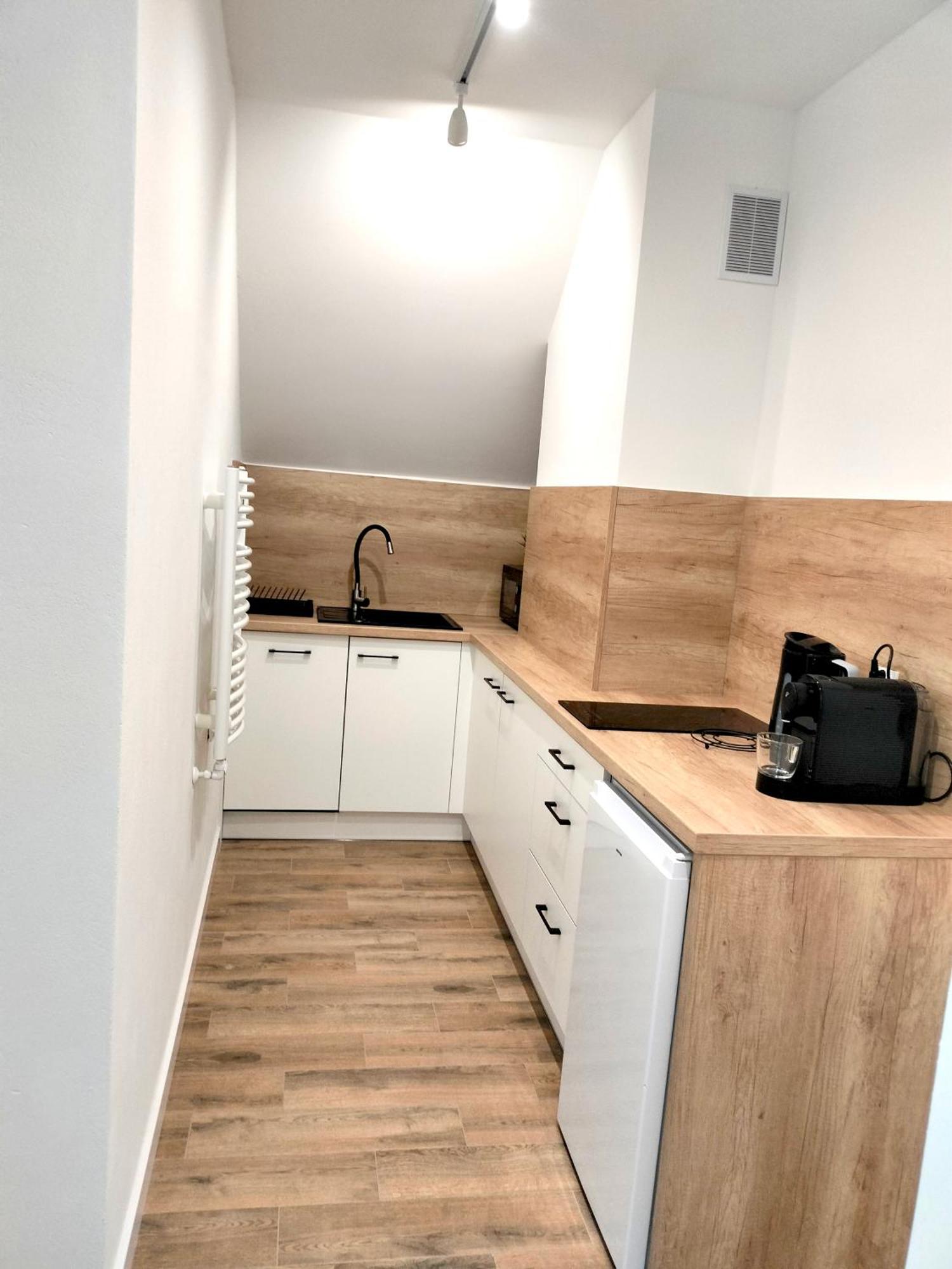 Agroturystyka Jodlowa - Rodzinne Apartamenty W Centrum Gor Swietokrzyskich - Sala Zabaw, Zwierzeta, Bilard Krajno-Zagorze Kültér fotó